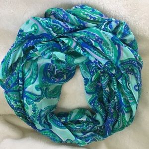 Lilly Pulitzer Riley Infinity Loop Scarf